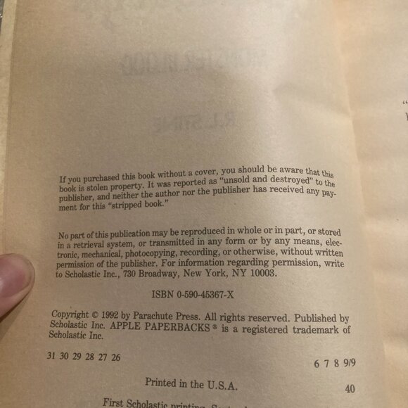 Vintage Book-Goosebumps Monster Blood 1992-RL Stine - Picture 2 of 4